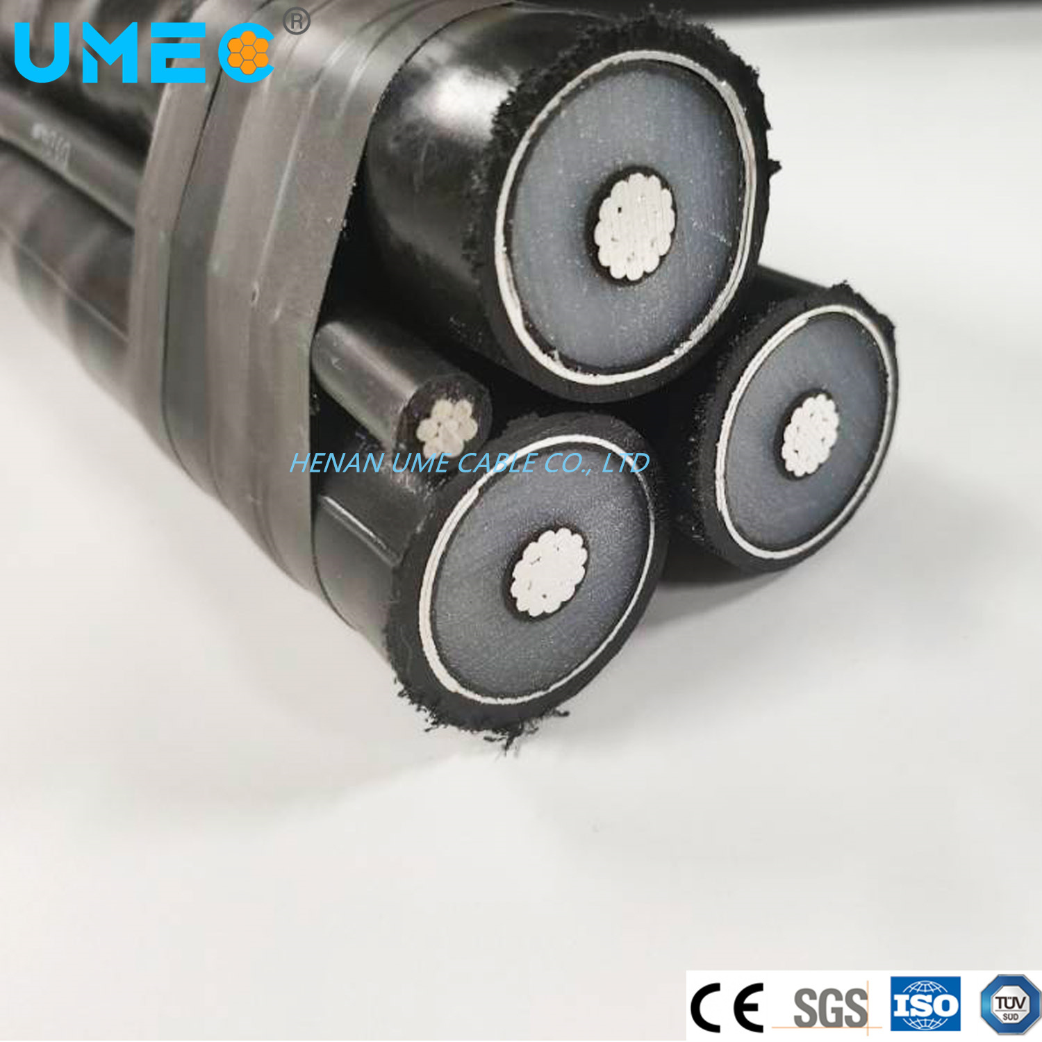 
                Conduttore in alluminio isolato in PE/PVC e XLPE IEC 60502 19/33 (36 kV) 35 50 70 cavi per bundle di antenne da 90 mm2
            