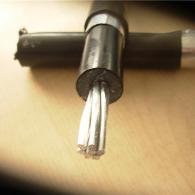 
                                 24kV 1 x 240 Quadratzm 3 x 1 x 400 mm2 Aluminium XLPE Längs Aluminium Band Rüstung Untergrund Kabel                            