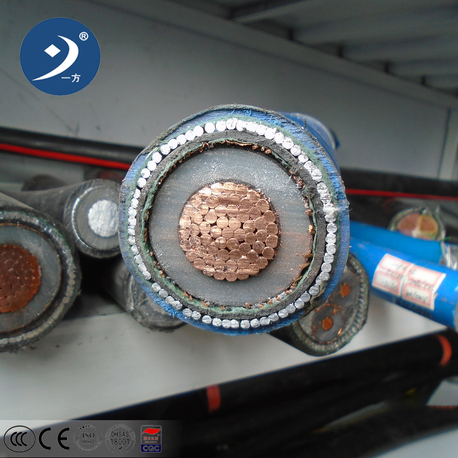 
                35кв 66кв 220КВ XLPE изоляцией ава подводного кабеля питания из ПВХ (водонепроницаемый)
            
