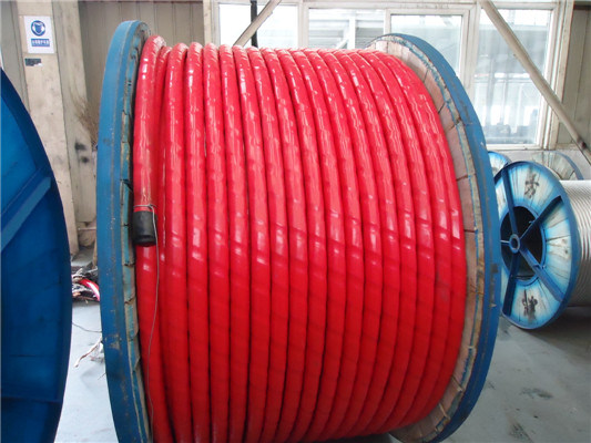 Chine 
                35kv, câble sous-marin, isolation en polyéthylène réticulé, Awa, PVC (imperméable) , 1x1000mcm Câble d′alimentation moyenne tension du câble en polyéthylène réticulé
              fabrication et fournisseur