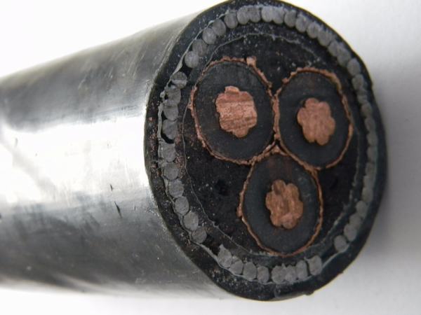 China 
                        Is 7098 Power Cable
                      manufacture and supplier