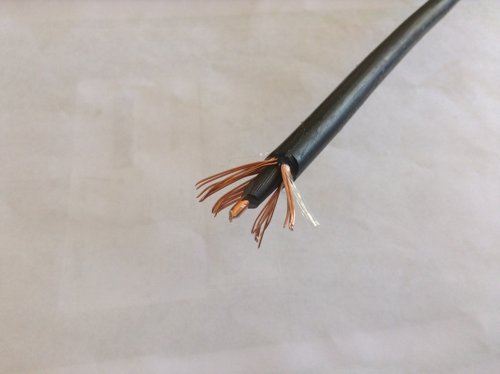 Китай 
                Электрический кабель с изоляцией из меди и алюминия из ПВХ, низкого напряжения, Cobre Concentrico 2X4мм2 Медь низкого напряжения
              производитель и поставщик