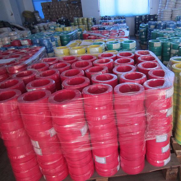 Cina 
                                 Collegare dell'alloggiamento PVC del conduttore isolato                              produzione e fornitore
