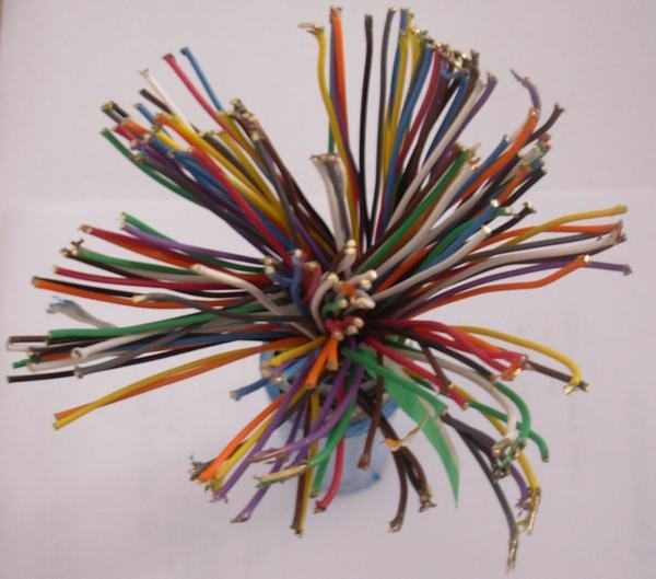 China 
                        Telephone Cable 1pair~100pairs for Communication signal
                      manufacture and supplier