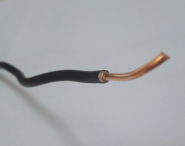 
                Filo per cavi 1 mm2 2,5 mm2 4 mm2 6 mm2 10 mm2 16 mm2 Multi Conduttore in rame ignifugo cavo elettrico flessibile o solido Prezzi
            