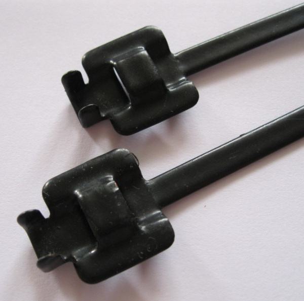 China 
                                 Edelstahl-Kabelbinder mit dem Plastiksprühen                              Herstellung und Lieferant