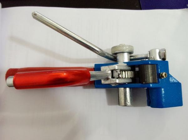 China 
                        Strapping Tension Tool Made in China
                      manufacture and supplier