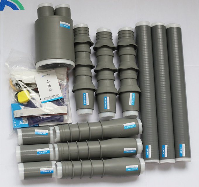 China 
                Fabricado 35kv 3 núcleos en frío de caucho de silicona en el interior el tubo retráctil
              fabricante y proveedor