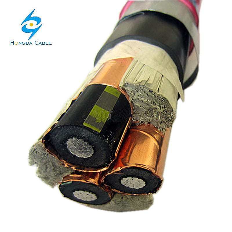 China 
                Cu/Cable XLPE/SCR/LSZH 5 Kv 133% de 3X2/0 multinúcleo AWG 3X4/0 AWG Cable de media tensión
              fabricante y proveedor